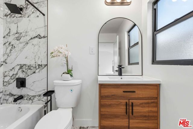 5253 Buffalo Avenue, Sherman Oaks, CA 91401