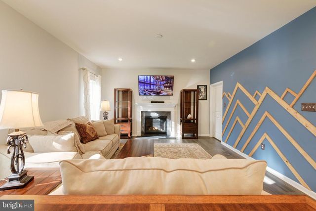 1249 ANDERLEA DR, Romansville, PA 19320