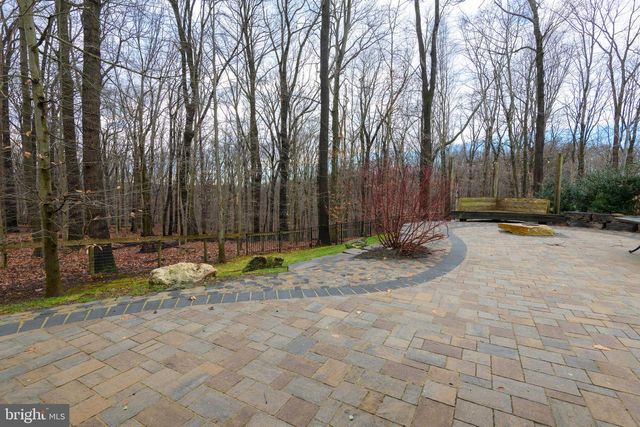 1249 ANDERLEA DR, Romansville, PA 19320