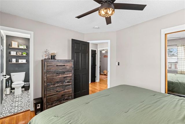 920 SW 14th Street Terrace, Blue Springs, MO 64015