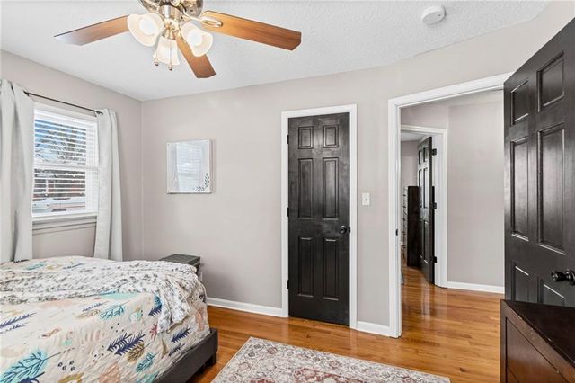 920 SW 14th Street Terrace, Blue Springs, MO 64015