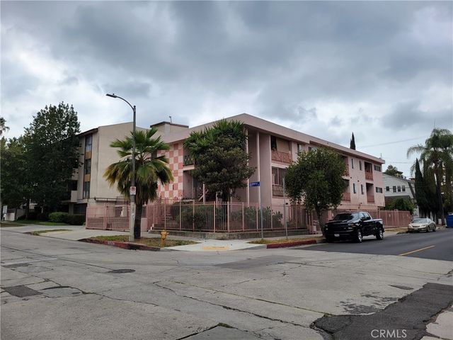 941 S Gramercy Place, Los Angeles, CA 90019