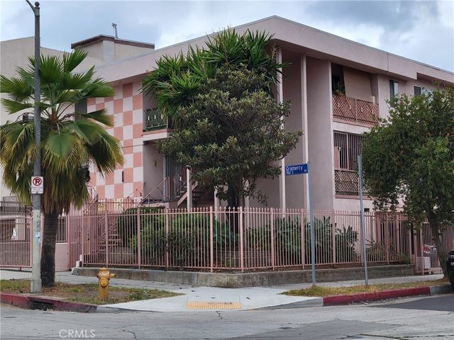 941 S Gramercy Place, Los Angeles, CA 90019