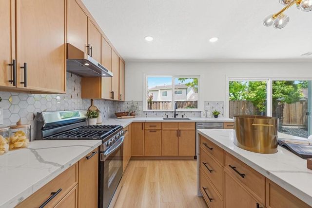 242 Hardwick Place, San Ramon, CA 94583
