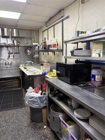 8401 NW South River Dr, Medley, FL 33166