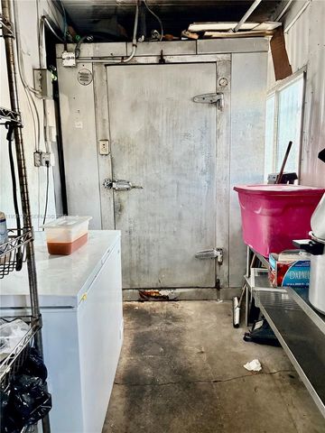 8401 NW South River Dr, Medley, FL 33166