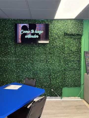 8401 NW South River Dr, Medley, FL 33166