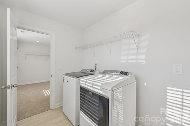 2111 Sunflower Circle, Newton, NC 28658