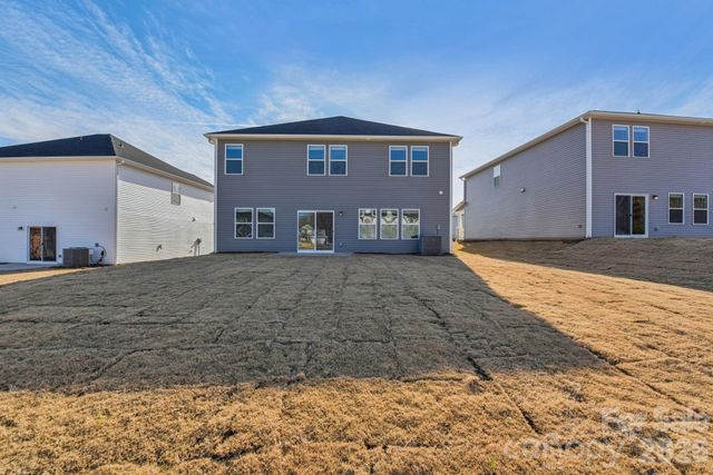 2111 Sunflower Circle, Newton, NC 28658