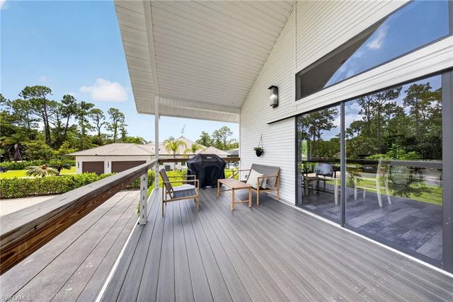 5191 Coral Wood DR, Naples, FL 34119