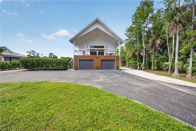 5191 Coral Wood DR, Naples, FL 34119