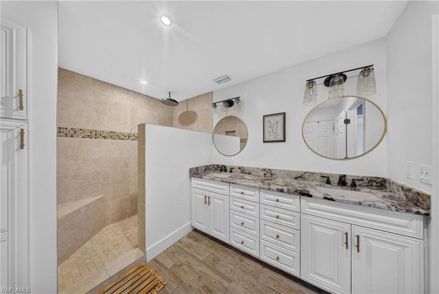 5191 Coral Wood DR, Naples, FL 34119