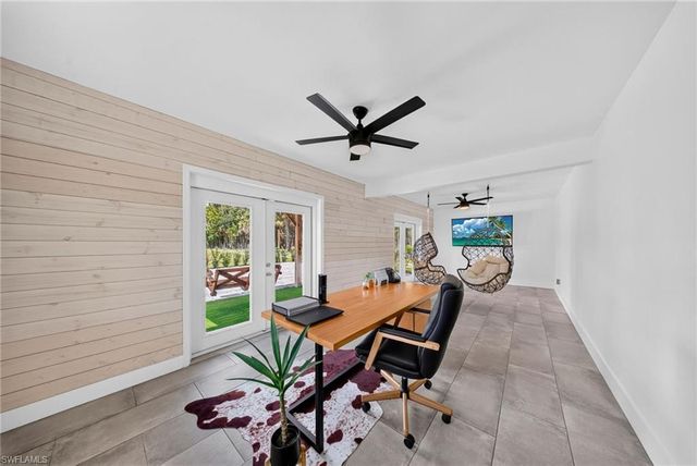 5191 Coral Wood DR, Naples, FL 34119