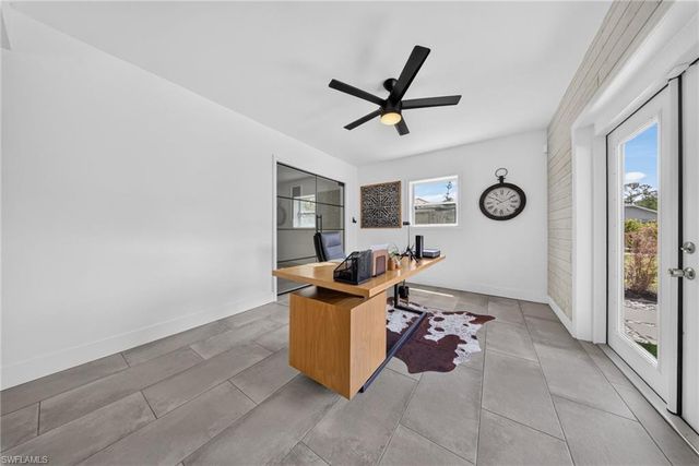 5191 Coral Wood DR, Naples, FL 34119