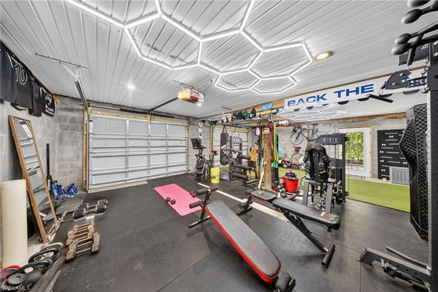 5191 Coral Wood DR, Naples, FL 34119