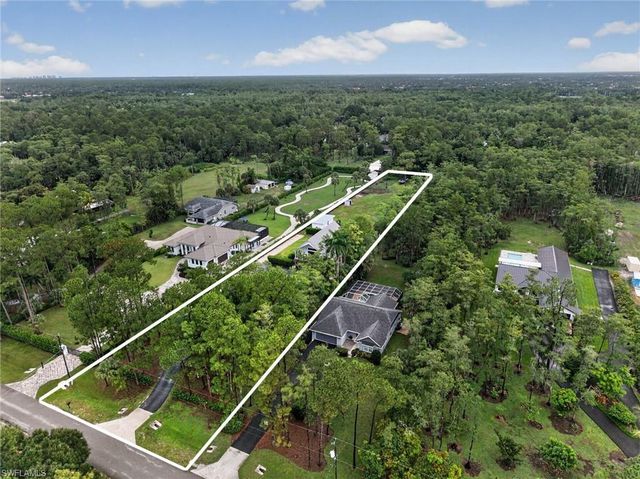 5191 Coral Wood DR, Naples, FL 34119