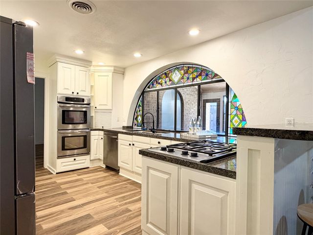 500 S Washington Street, Pilot Point, TX 76258