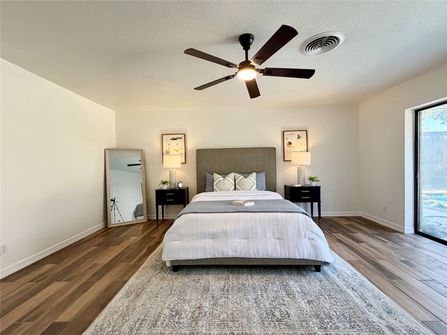 500 S Washington Street, Pilot Point, TX 76258