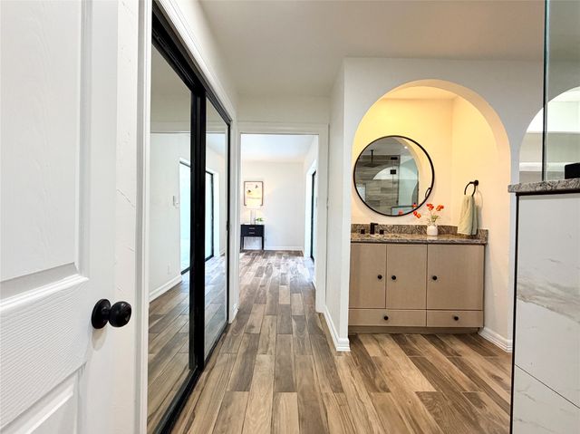 500 S Washington Street, Pilot Point, TX 76258