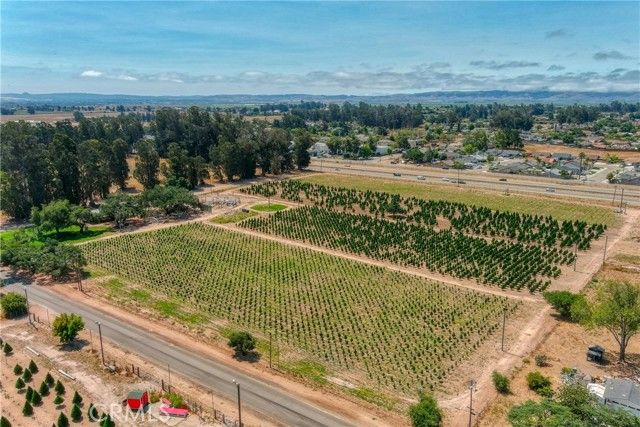 424 Bermuda Place, Nipomo, CA 93444
