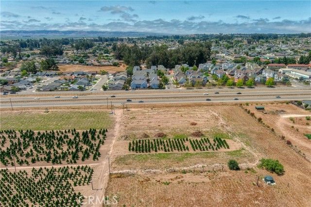 424 Bermuda Place, Nipomo, CA 93444