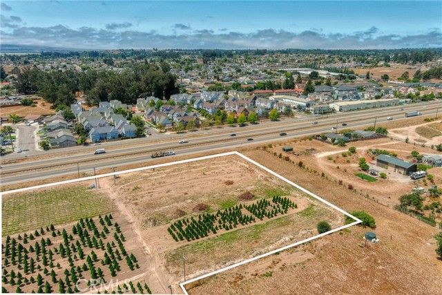 424 Bermuda Place, Nipomo, CA 93444