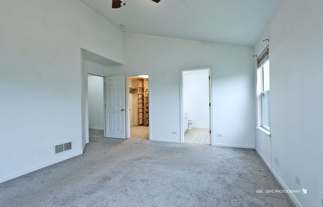 91 E Haines Drive 9, Hainesville, IL 60030