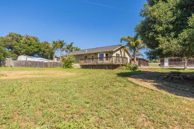 9585 Prunedale South Road, Salinas, CA 93907
