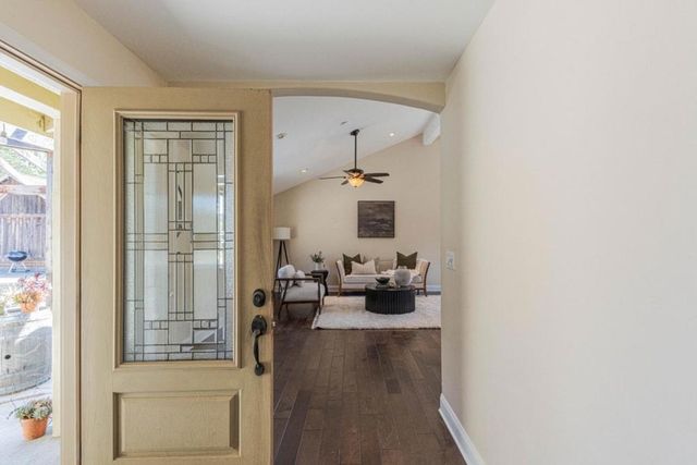 9585 Prunedale South Road, Salinas, CA 93907