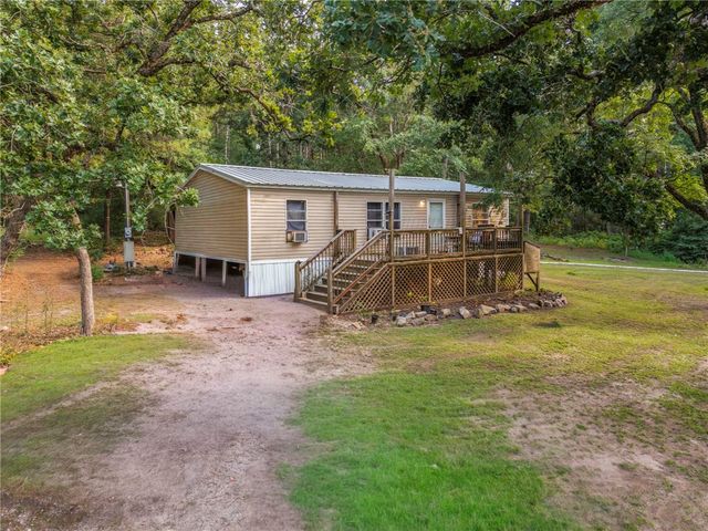 1885 Double Price Lane, Bedias, TX 77831
