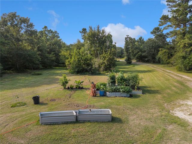 1885 Double Price Lane, Bedias, TX 77831