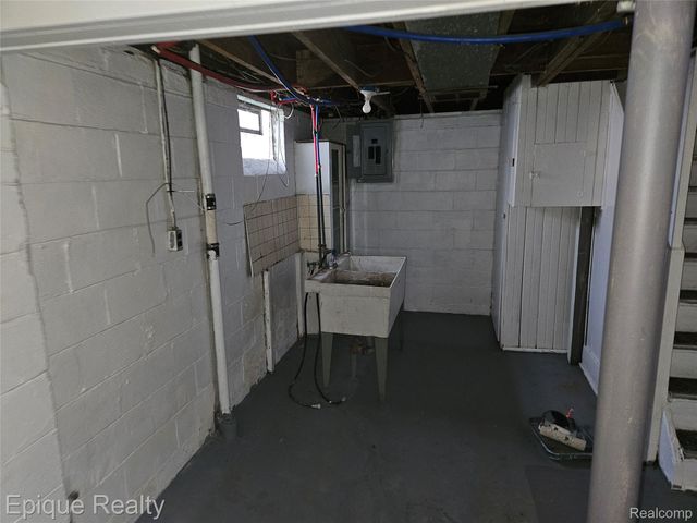 15675 Lappin Street, Detroit, MI 48205