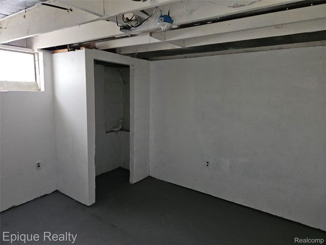 15675 Lappin Street, Detroit, MI 48205