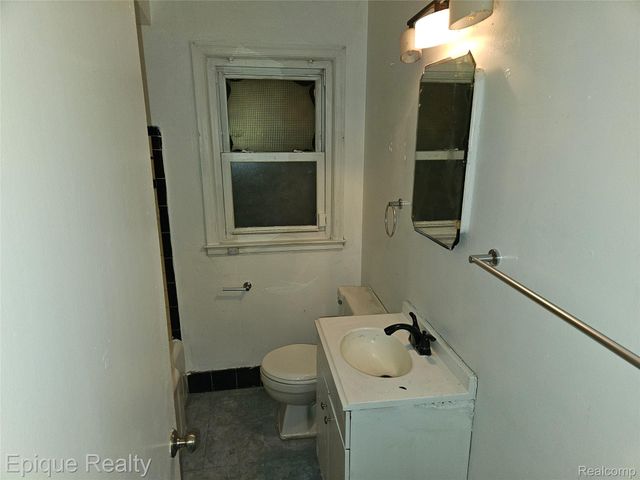 15675 Lappin Street, Detroit, MI 48205