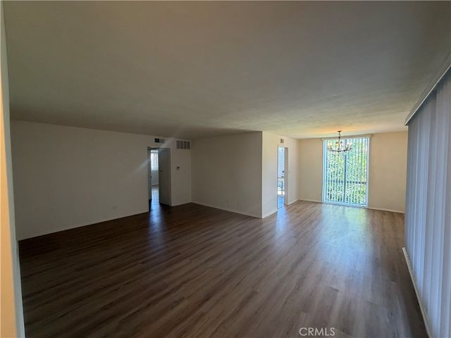 433 S Palm 1, Beverly Hills, CA 90212