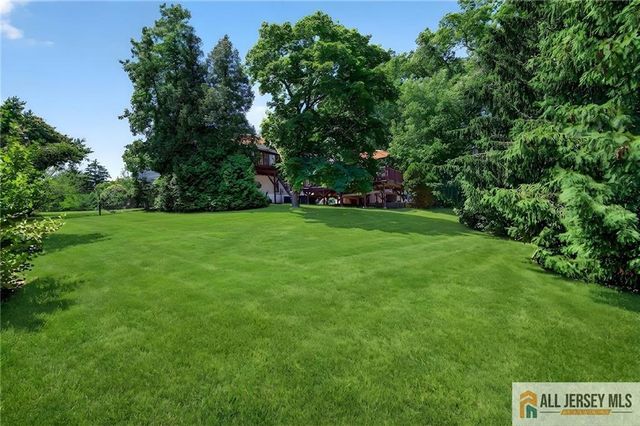 3 Masada Court, Toms River, NJ 08753