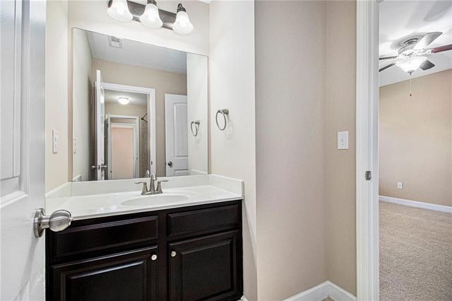 915 Elmsbrook Lane, Alpharetta, GA 30004