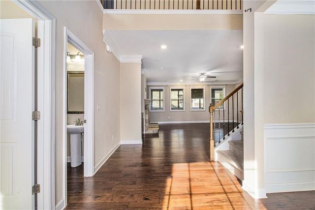 915 Elmsbrook Lane, Alpharetta, GA 30004