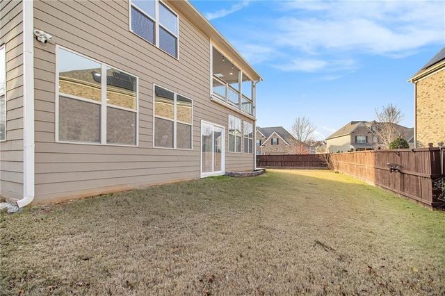 915 Elmsbrook Lane, Alpharetta, GA 30004