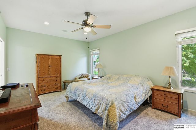 19502 Jones Street, Omaha, NE 68022