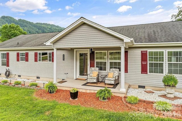 1162 Mountain Breeze Drive LOT 1, Morganton, NC 28655