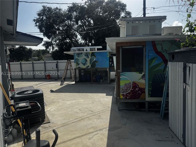 15200 Railroad Dr, Miami Gardens, FL 33054