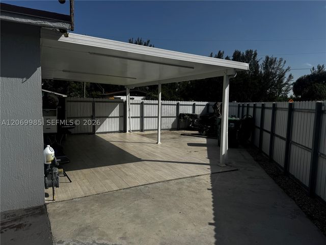 15200 Railroad Dr, Miami Gardens, FL 33054