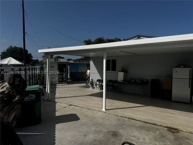 15200 Railroad Dr, Miami Gardens, FL 33054