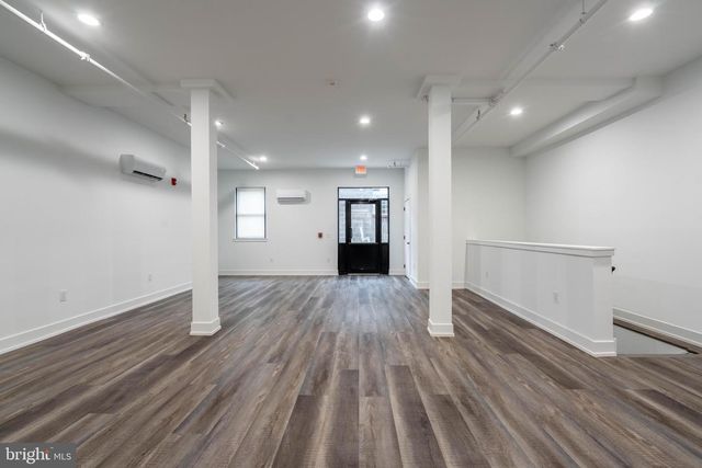 2323 E CABOT ST, Philadelphia, PA 19125