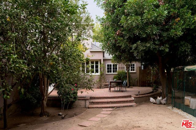 1990 Rose Villa Street, Pasadena, CA 91107