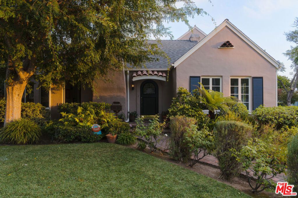 1990 Rose Villa Street, Pasadena, CA 91107