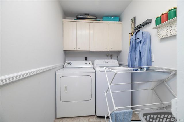 129 Arlyn Drive W, Massapequa, NY 11758