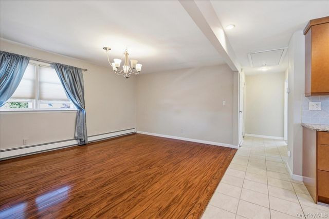 129 Arlyn Drive W, Massapequa, NY 11758
