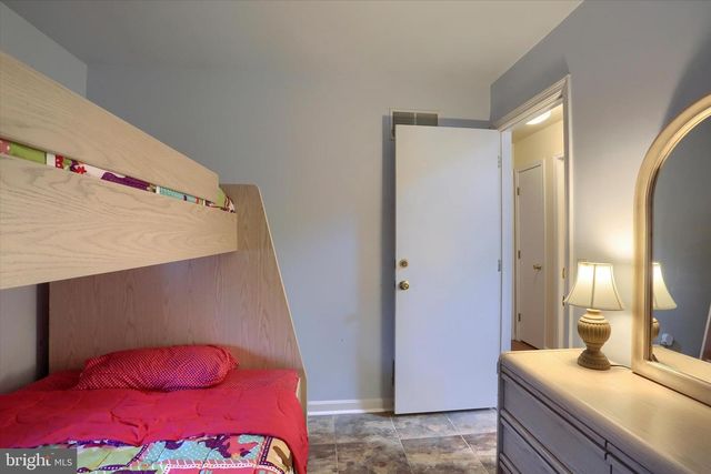 3512 ATHENA AVE, Harrisburg, PA 17110